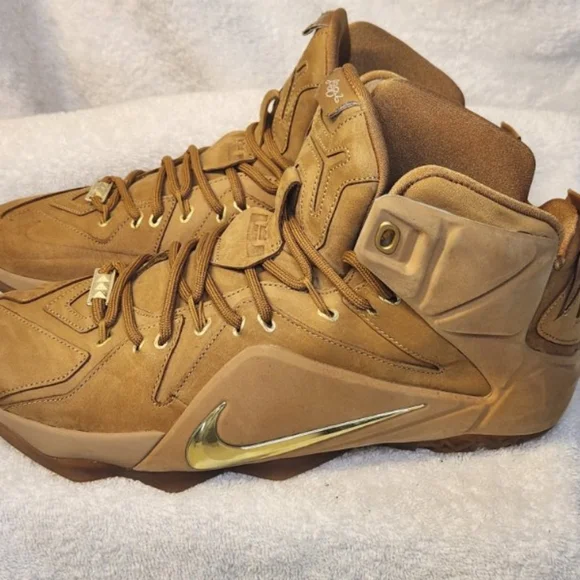 Lebron XXI EXT QS - Picture 4 of 8